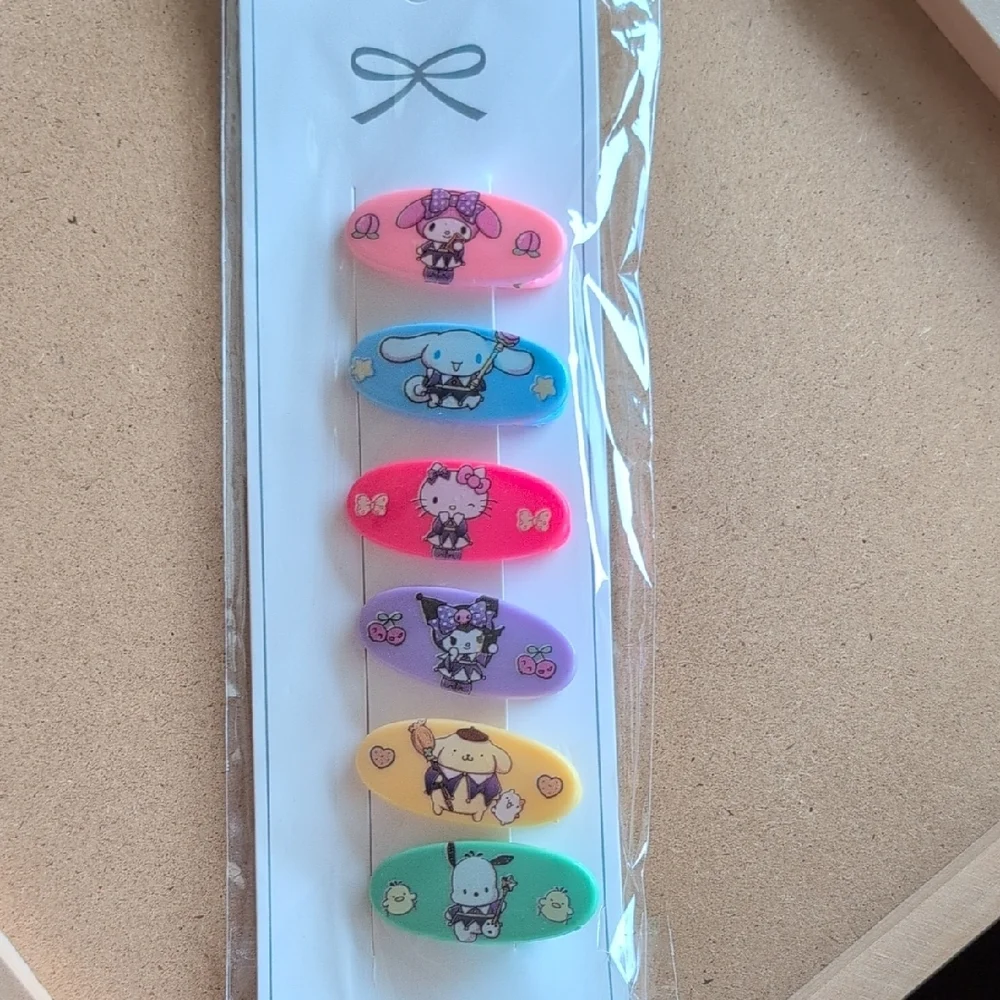 Cute Character Hair Clips Set